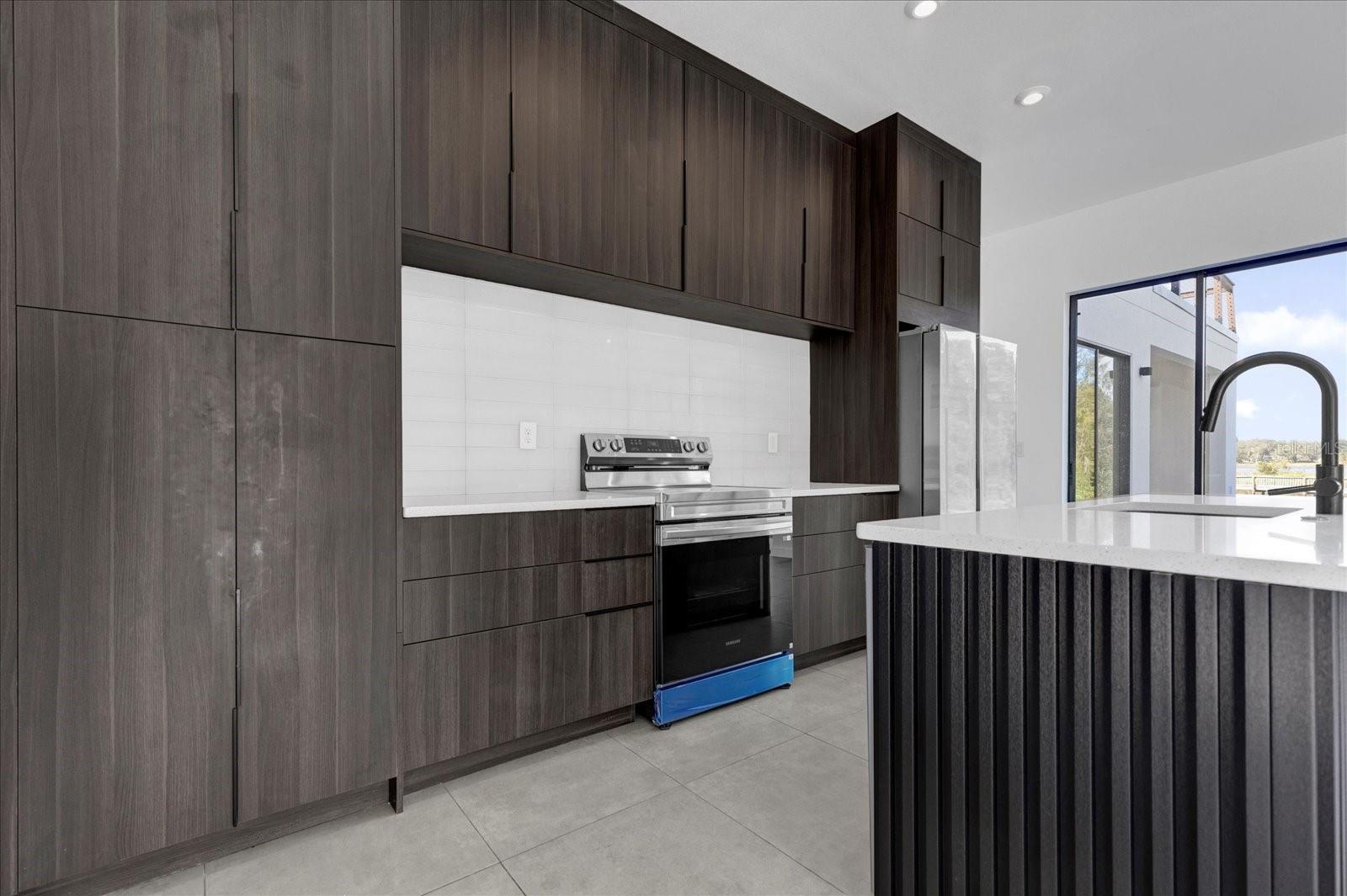 501 CHASTAIN RD — photo 5