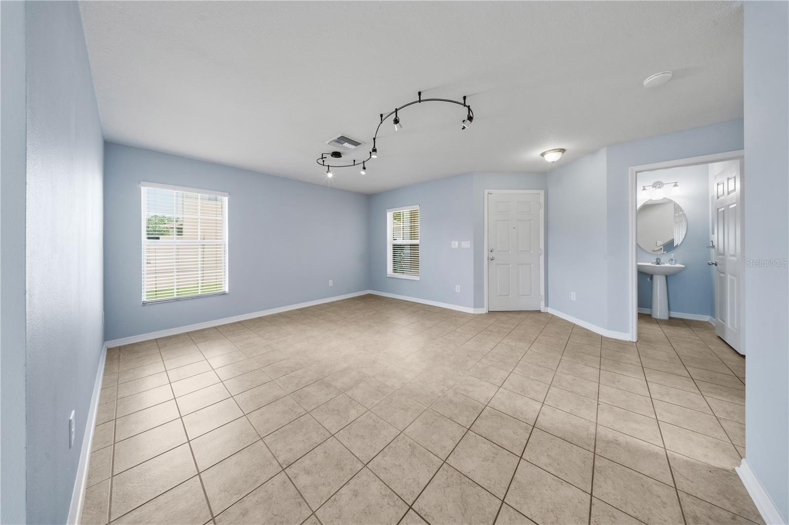 9515 SIMEON DR — photo 6