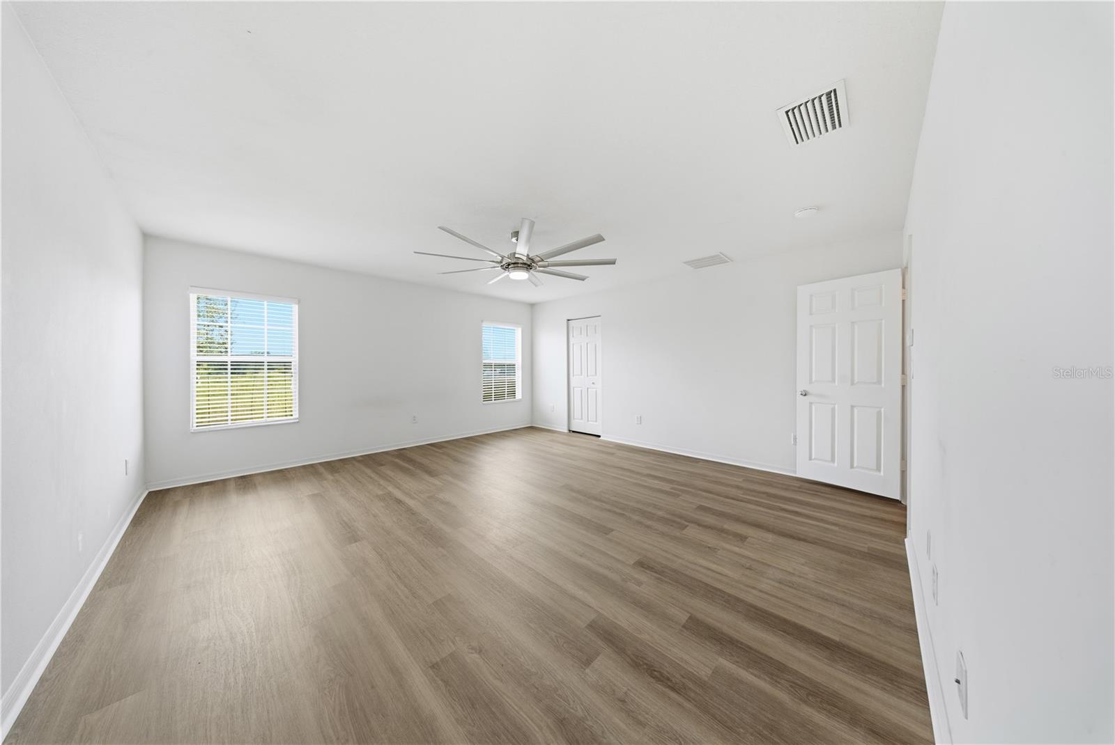 9515 SIMEON DR — photo 19