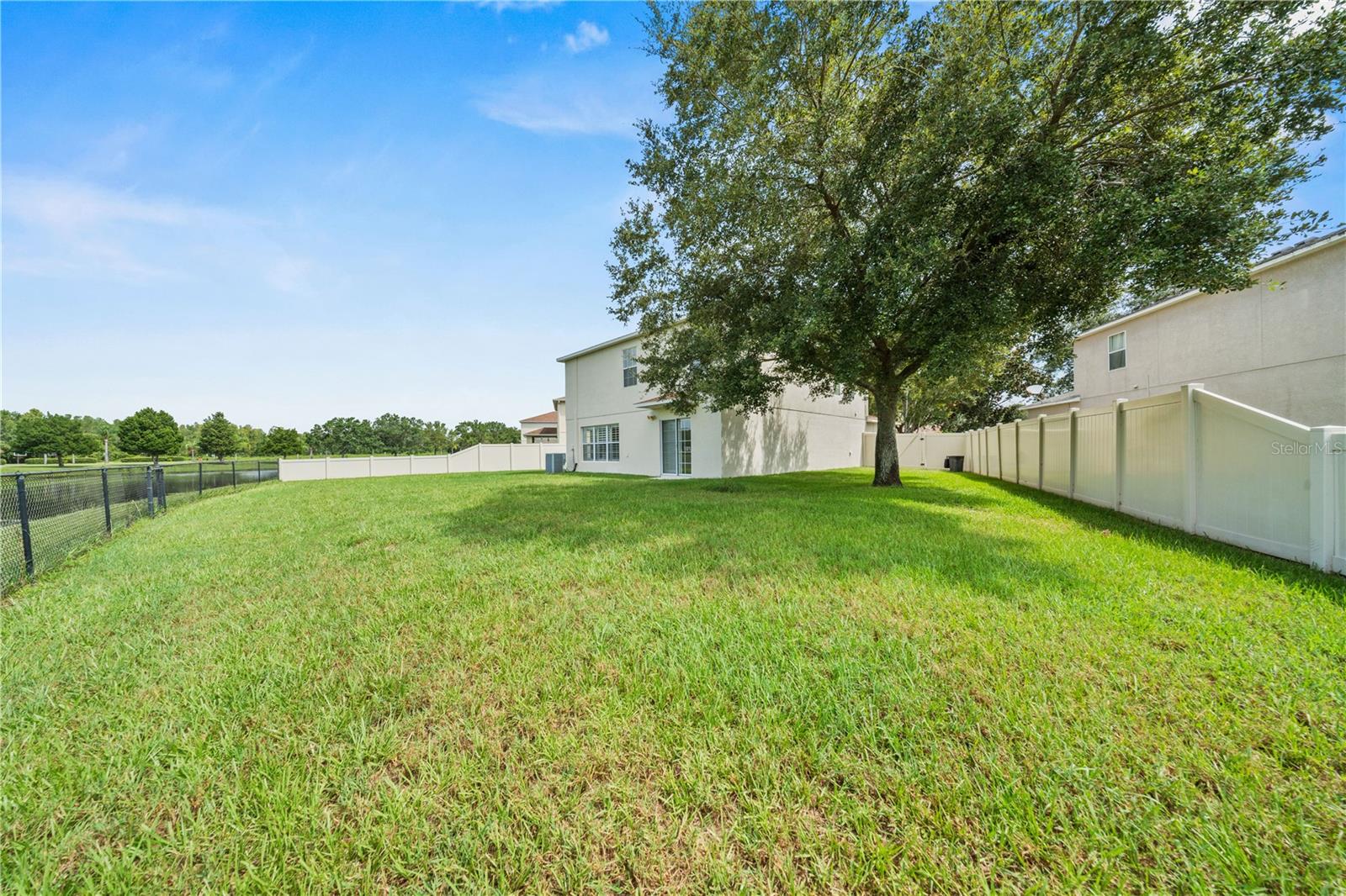 9515 SIMEON DR — photo 30