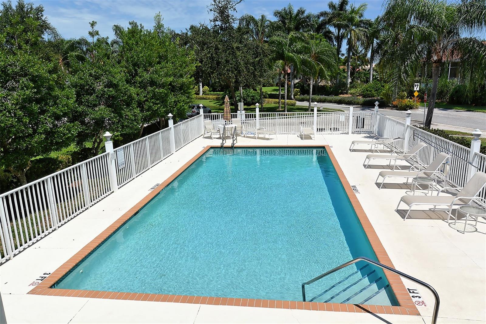 12402 HARBOUR LANDINGS DR — photo 46