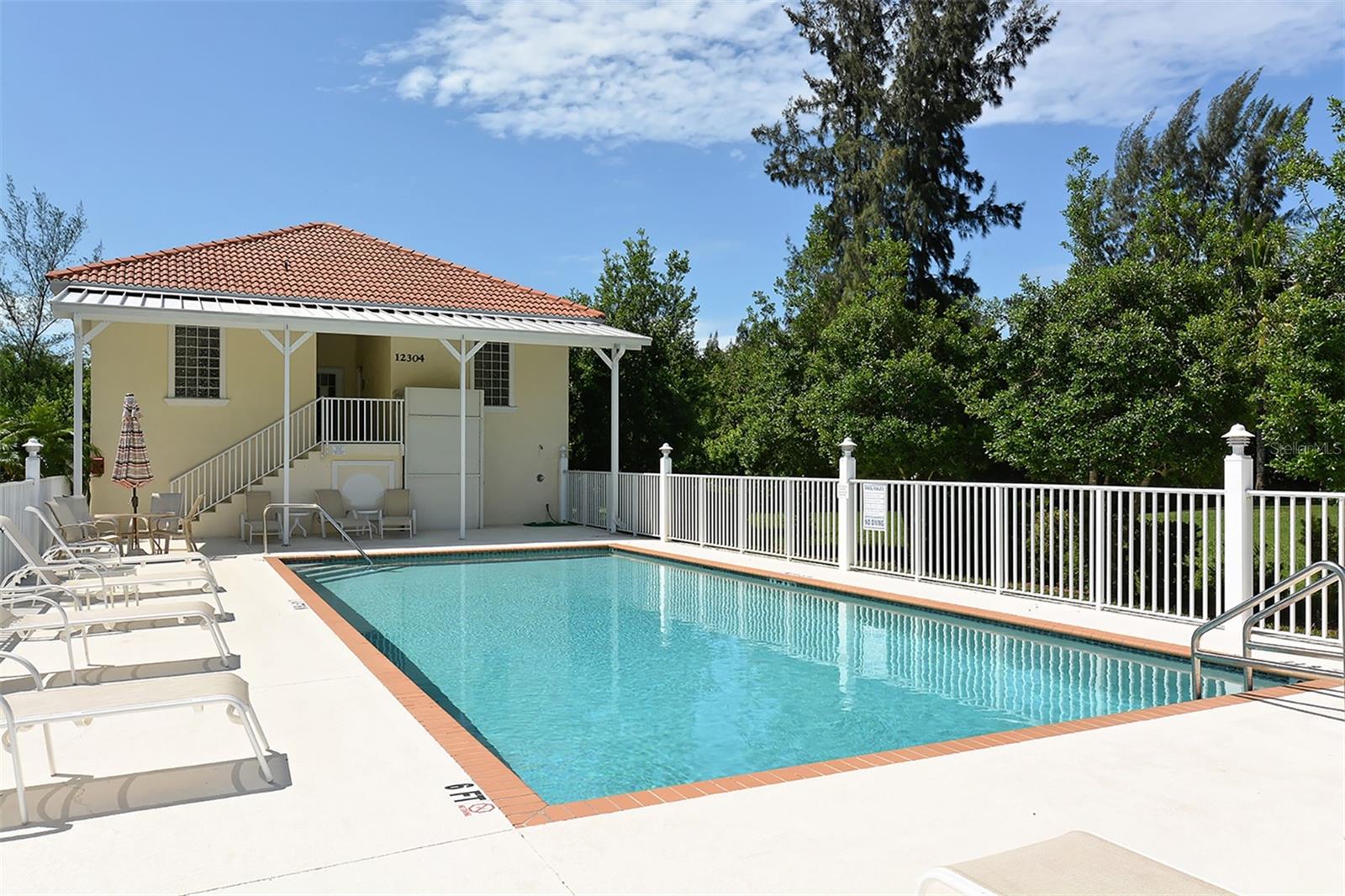 12402 HARBOUR LANDINGS DR — photo 43