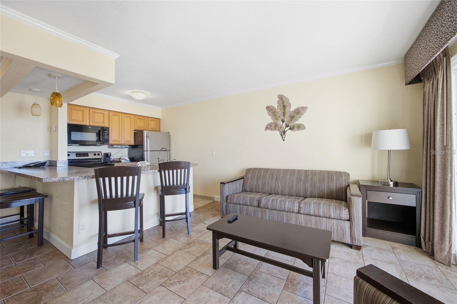 2506 N ROCKY POINT DR #315 — photo 2