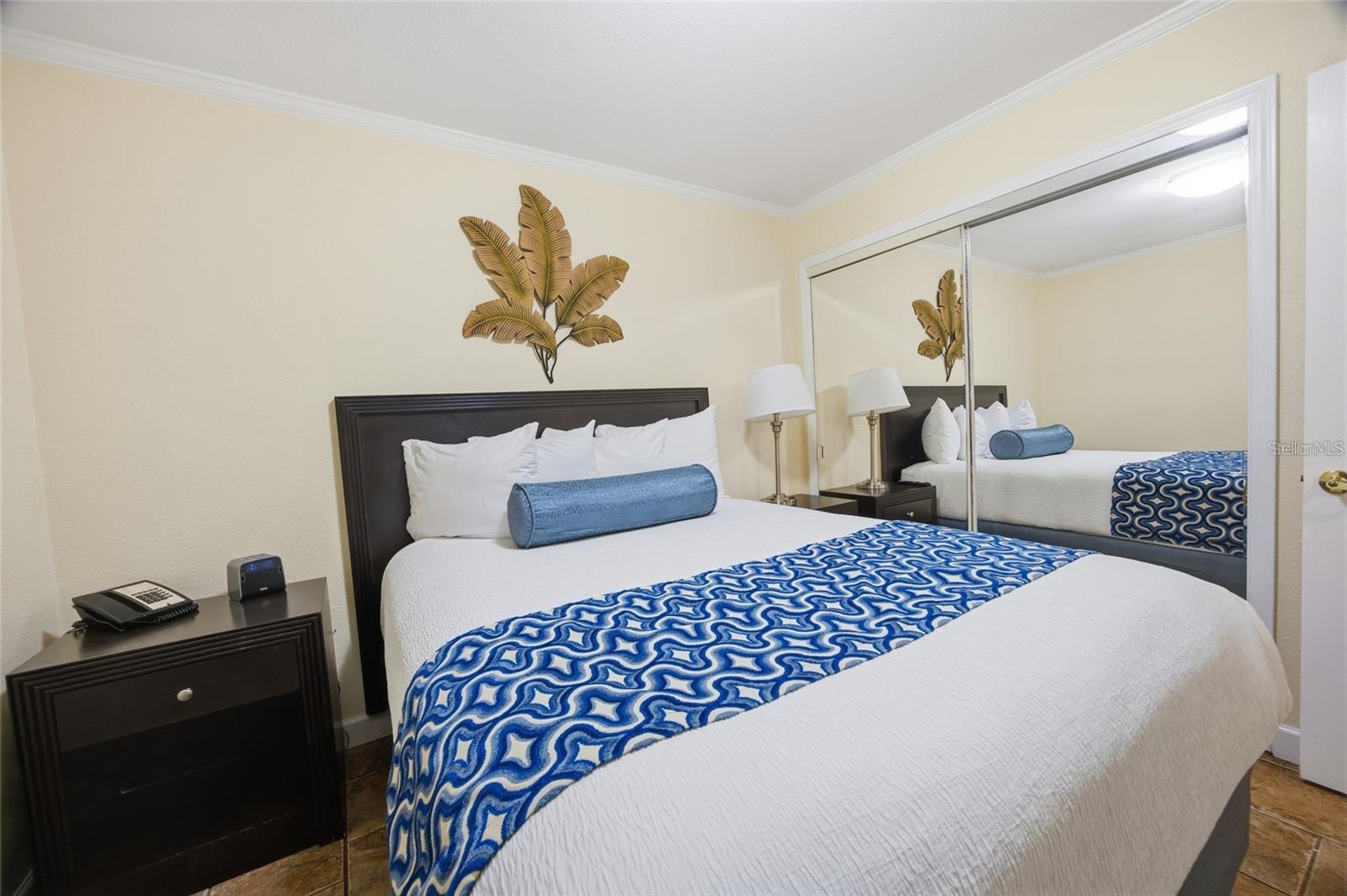 2506 N ROCKY POINT DR #315 — photo 7