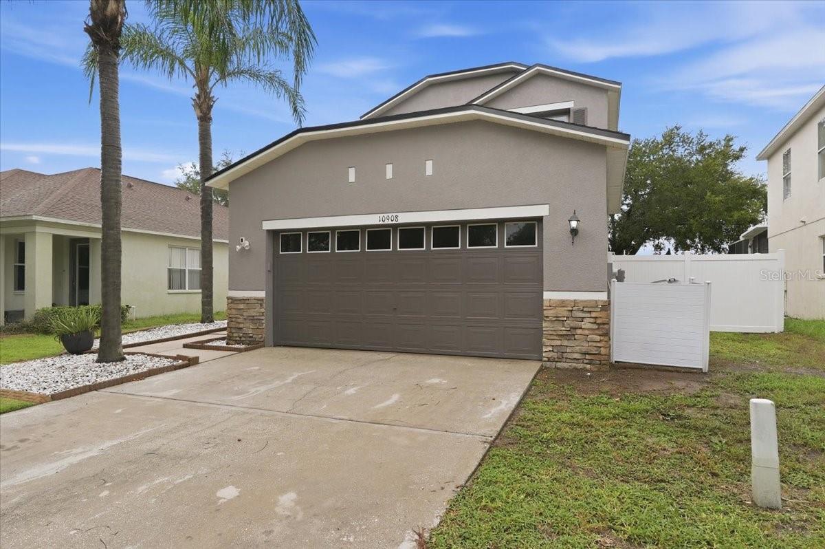 10908 SUBTLE TRAIL DR — photo 32