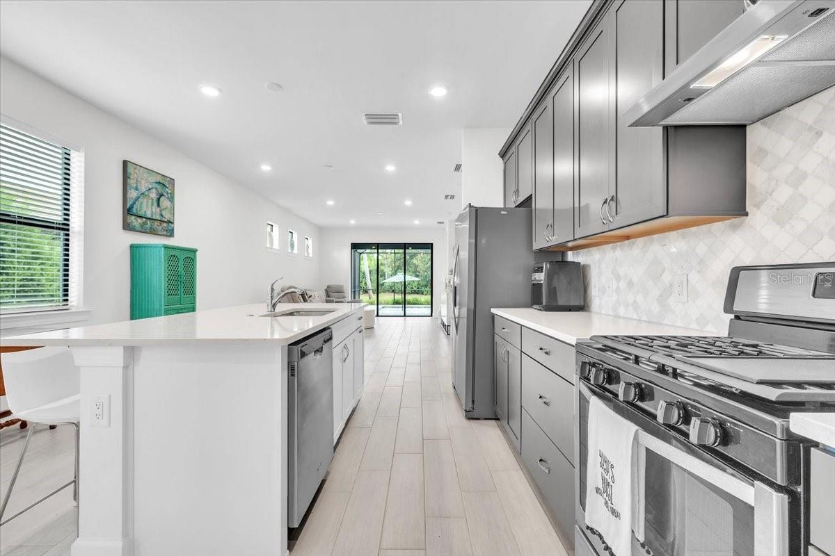 7538 SUMMERLAND CV — photo 12