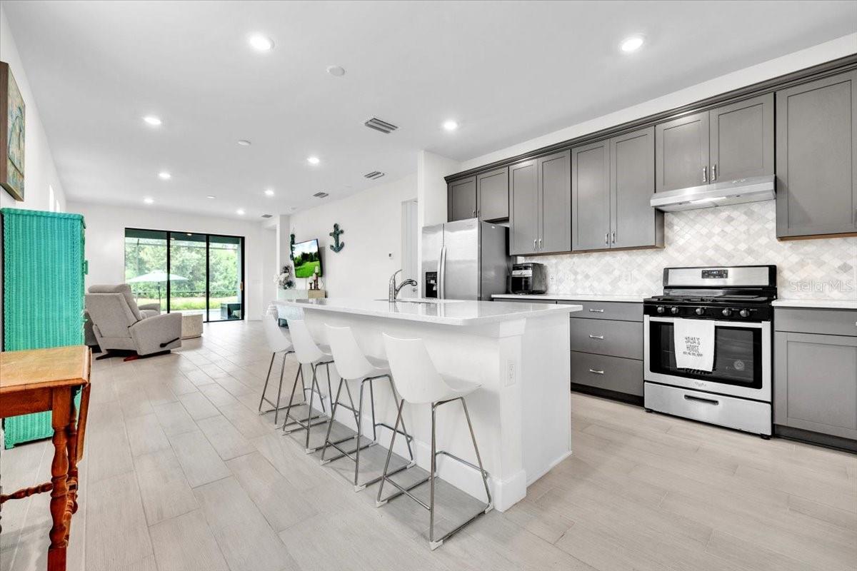 7538 SUMMERLAND CV — photo 15