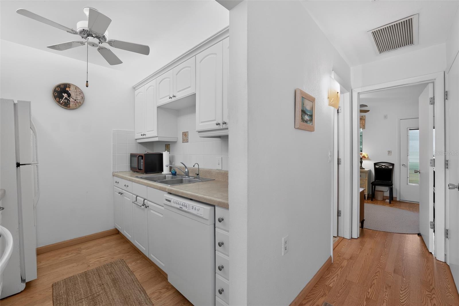 8320 112TH ST #208 — photo 13