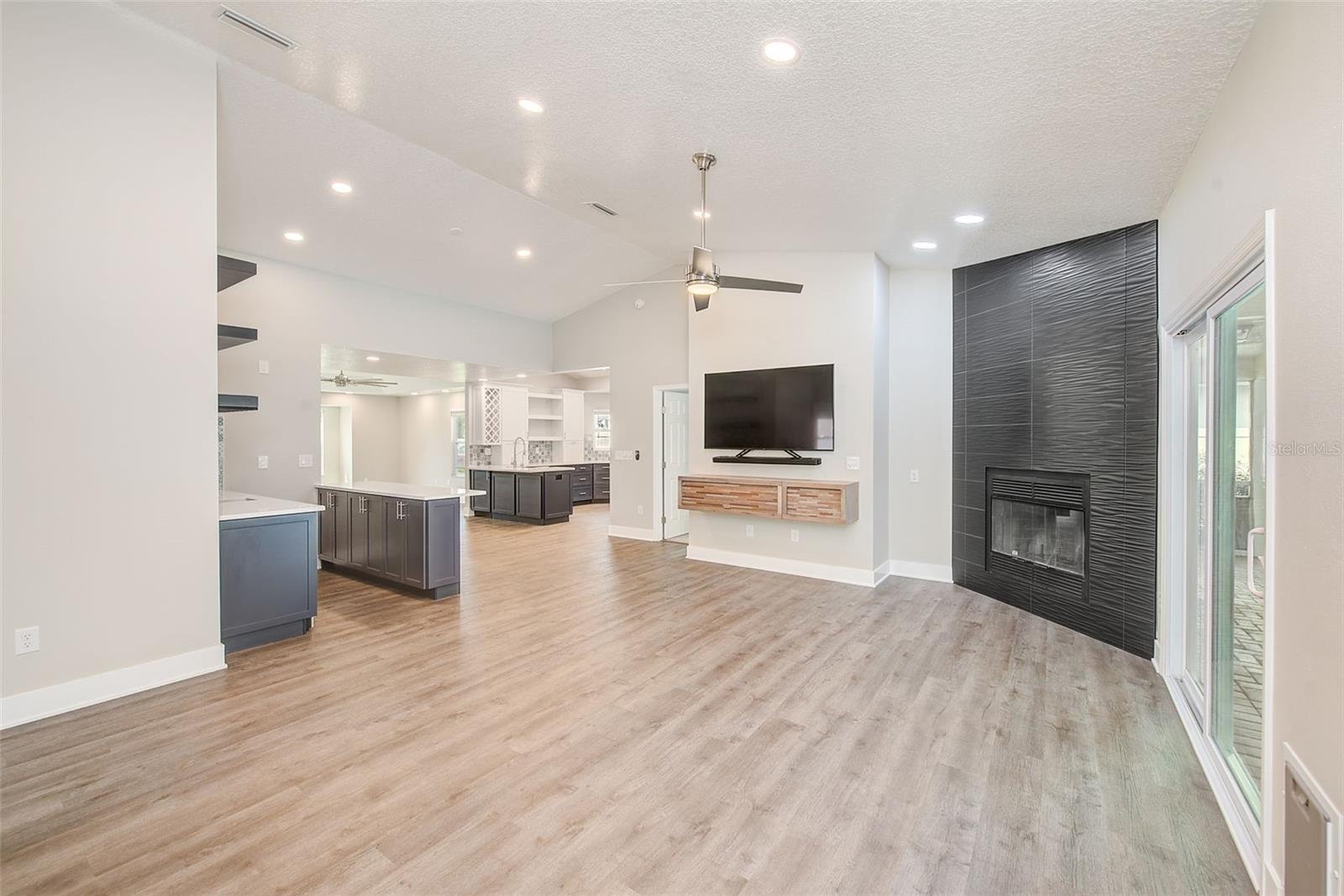 3106 FEATHERWOOD CT — photo 20