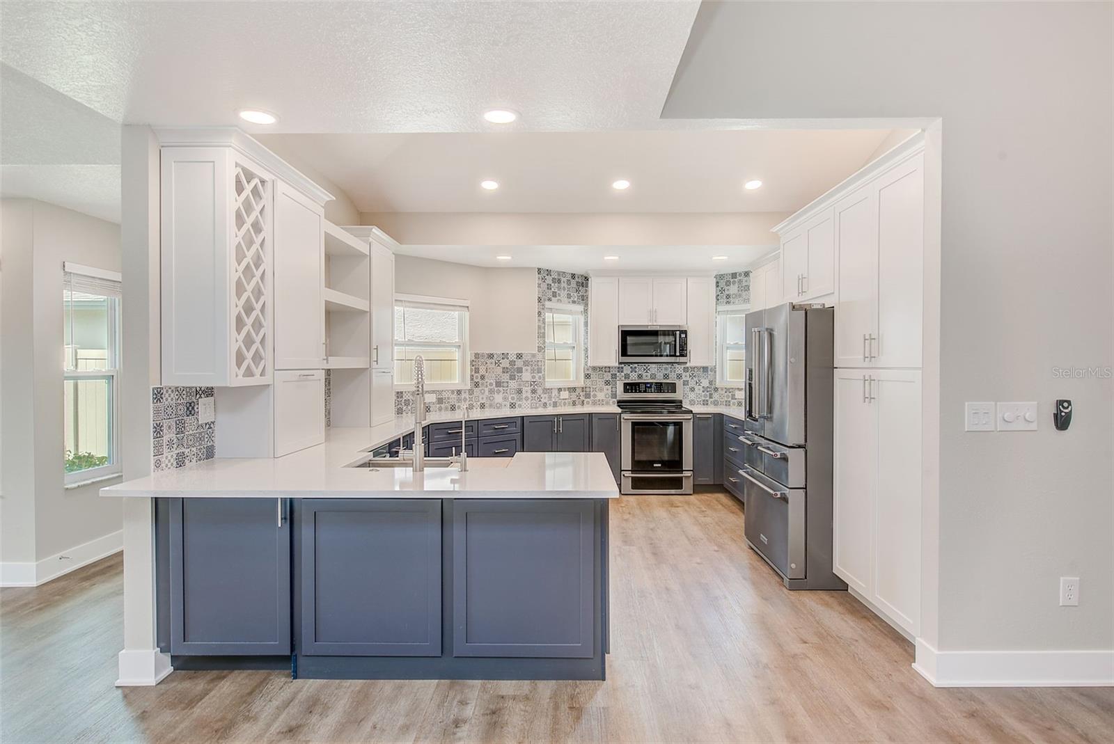 3106 FEATHERWOOD CT — photo 9