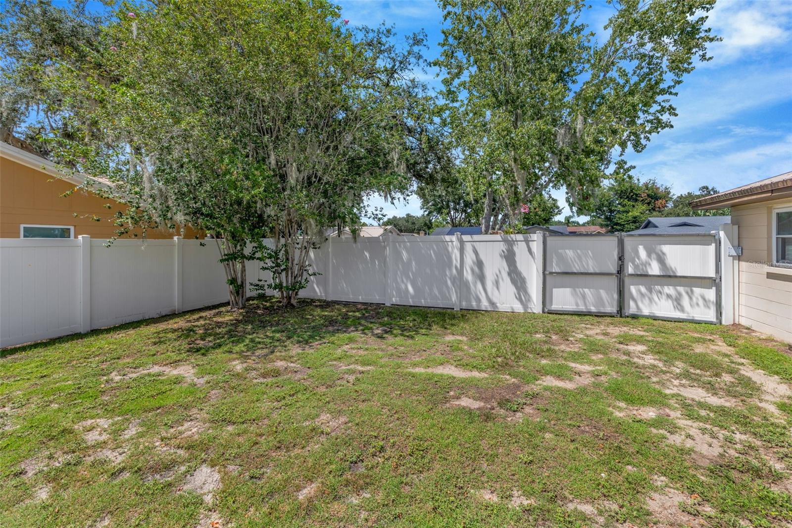 4001 HIGHGATE DR — photo 31