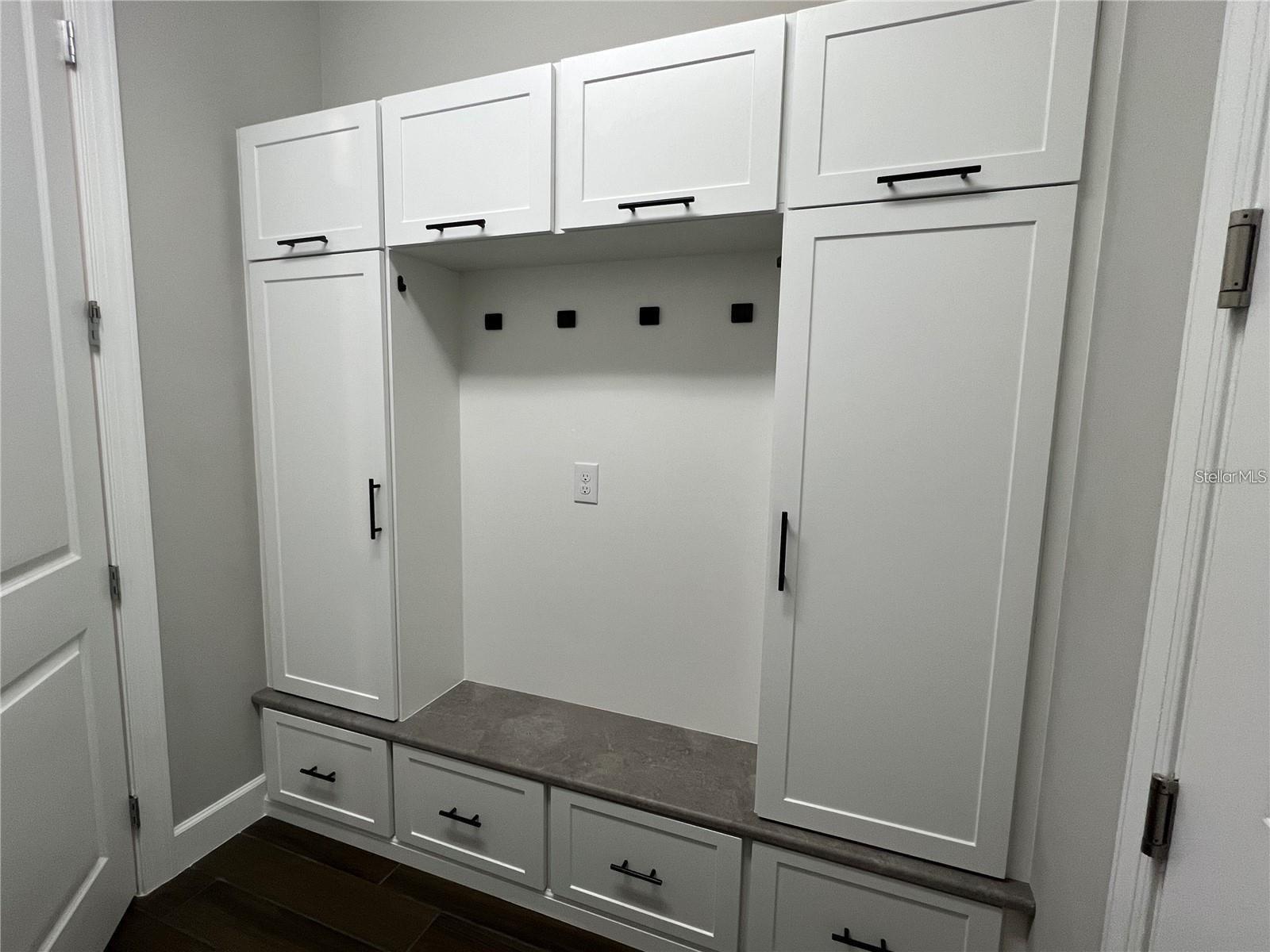 817 SEASCAPE PL — photo 35