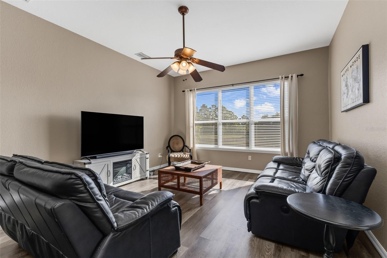 1578 SCARLETT AVE — photo 20