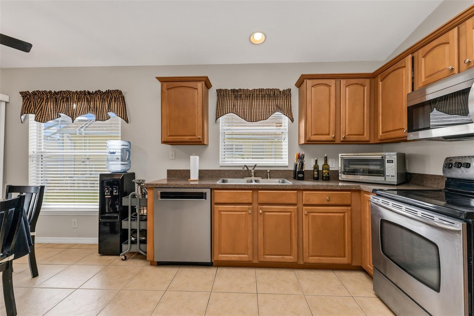 1578 SCARLETT AVE — photo 12