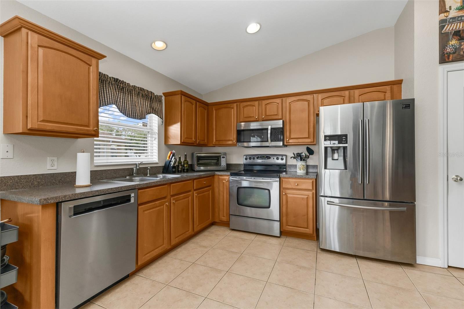 1578 SCARLETT AVE — photo 13