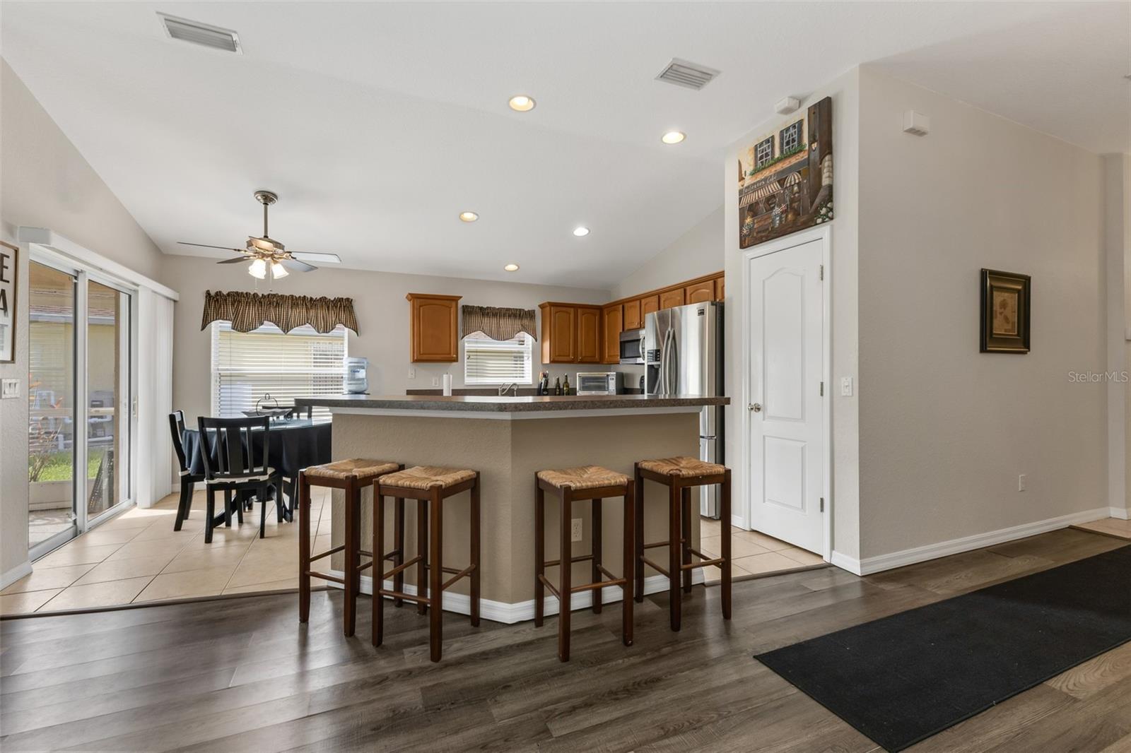 1578 SCARLETT AVE — photo 10