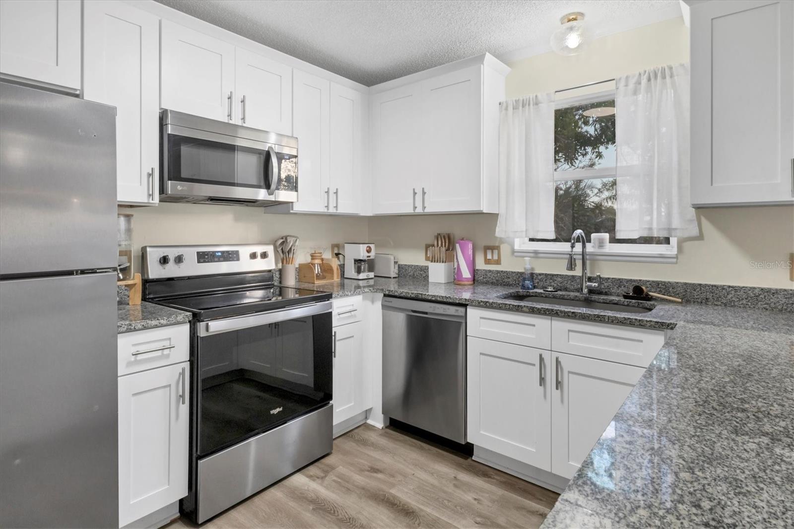 3405 10TH ST W — photo 27