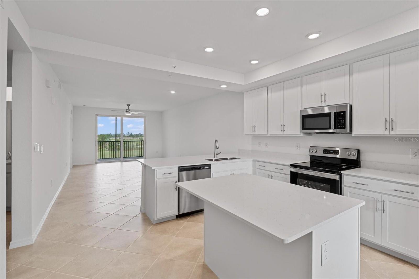 12180 WELLEN GOLF ST #305 — photo 3