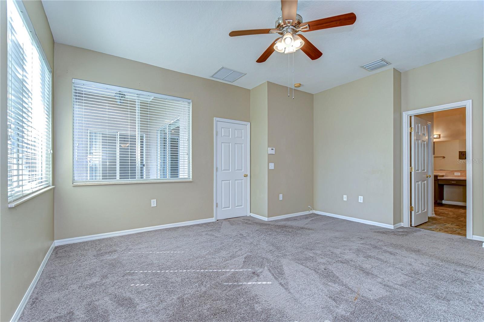 6716 BLUFF MEADOW CT — photo 30