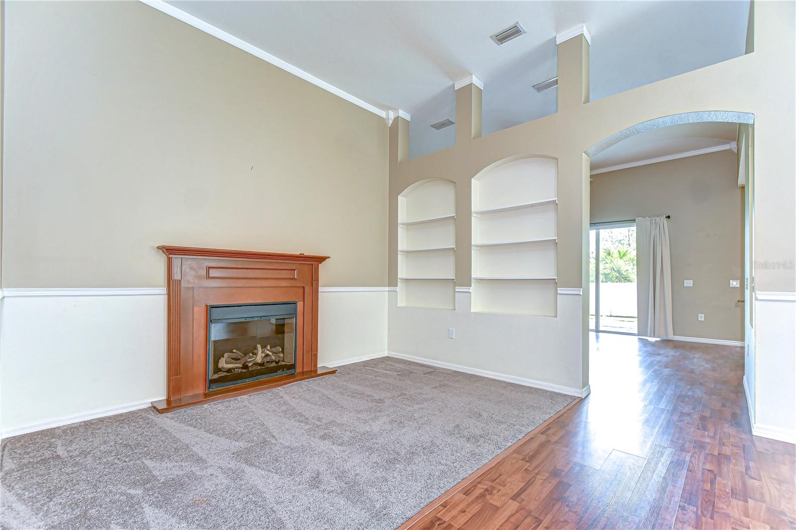 6716 BLUFF MEADOW CT — photo 8