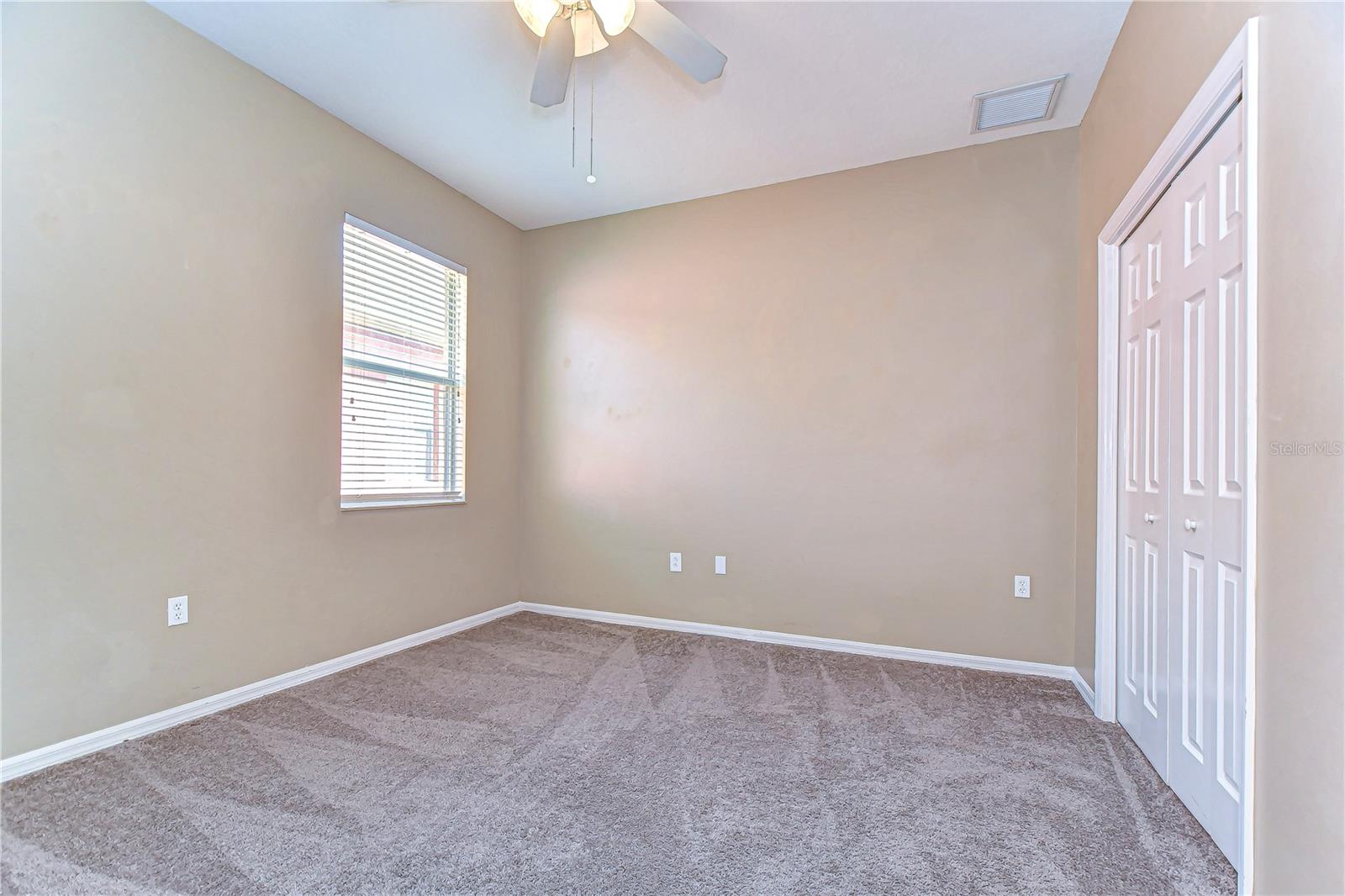 6716 BLUFF MEADOW CT — photo 37