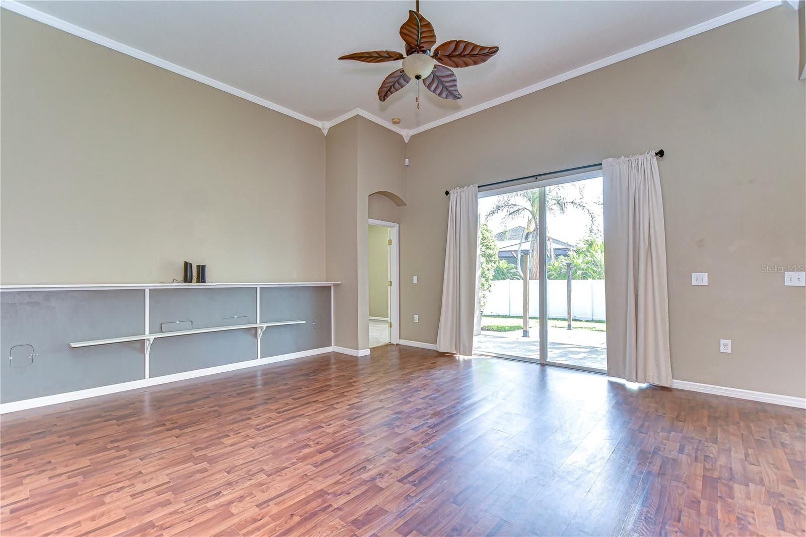 6716 BLUFF MEADOW CT — photo 15