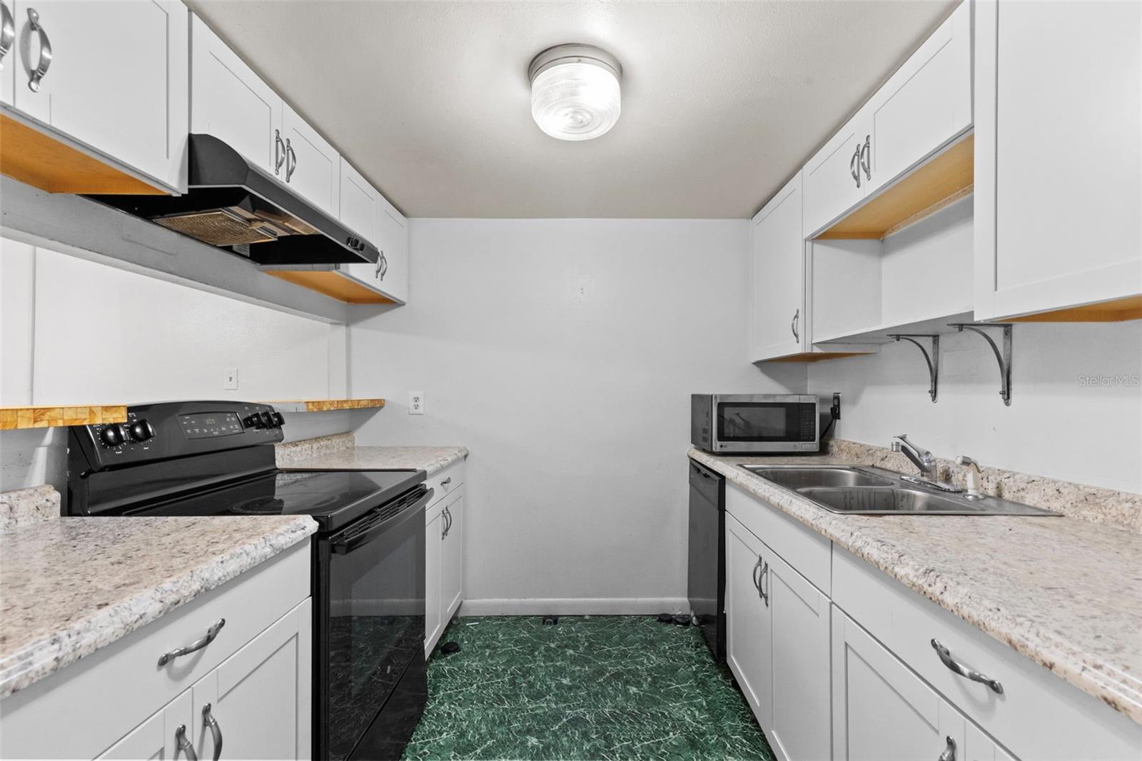 5820 N CHURCH AVE #345A — photo 15