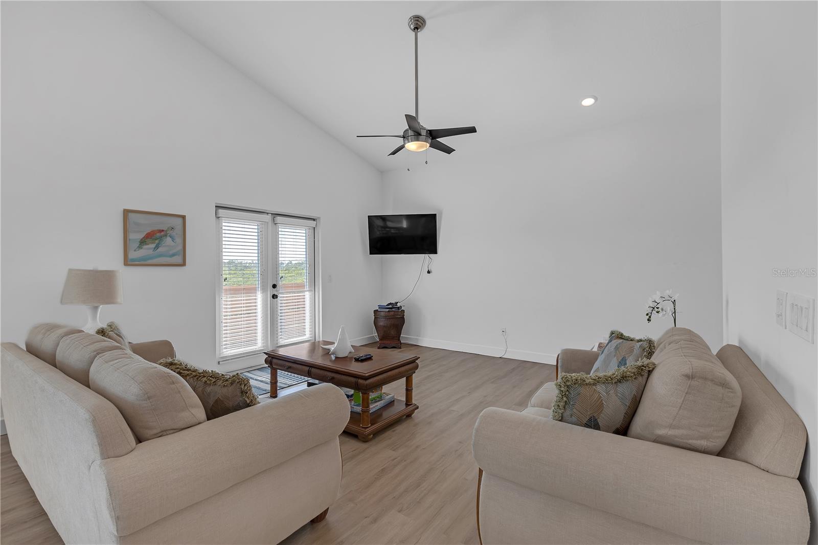 6602 S SHERRILL ST — photo 38