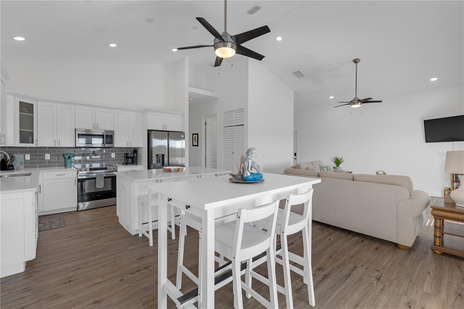 6602 S SHERRILL ST — photo 15