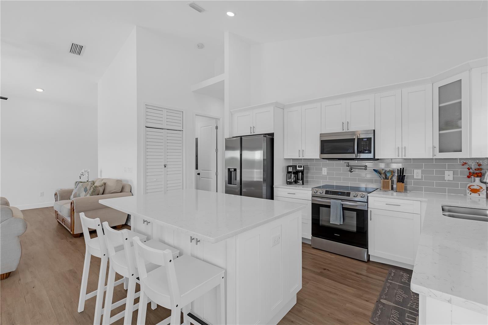 6602 S SHERRILL ST — photo 41