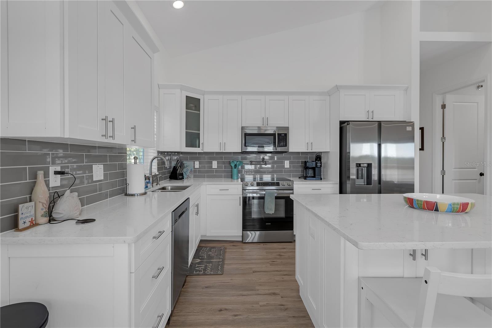 6602 S SHERRILL ST — photo 17