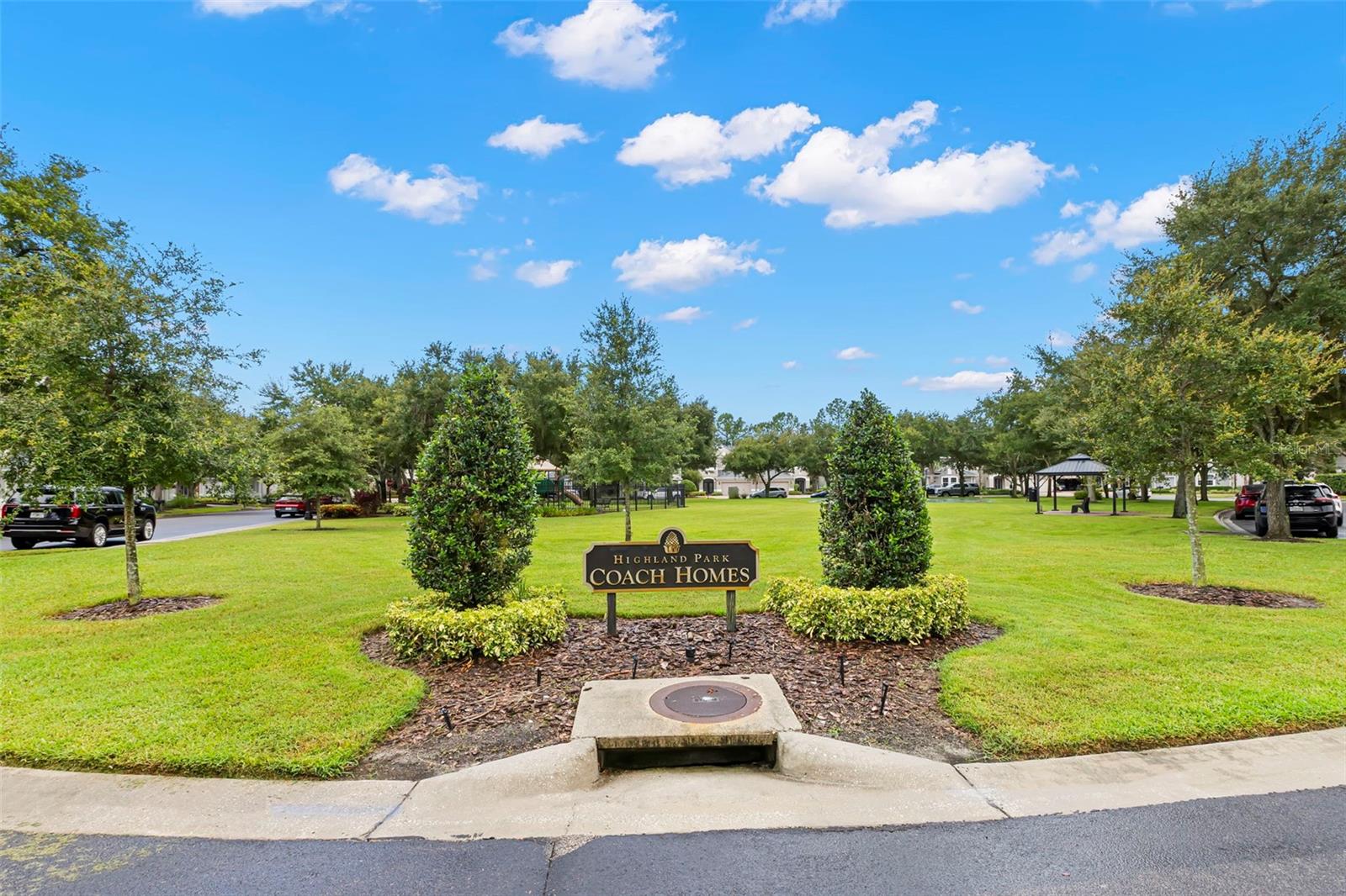 11201 GREEN PARK CIR — photo 41