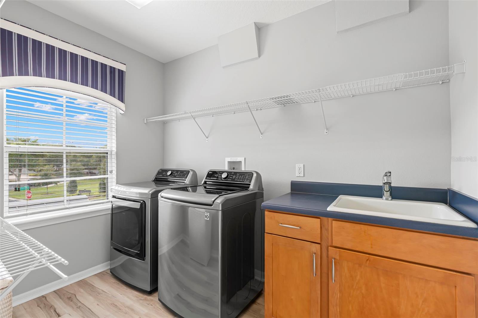 11201 GREEN PARK CIR — photo 27