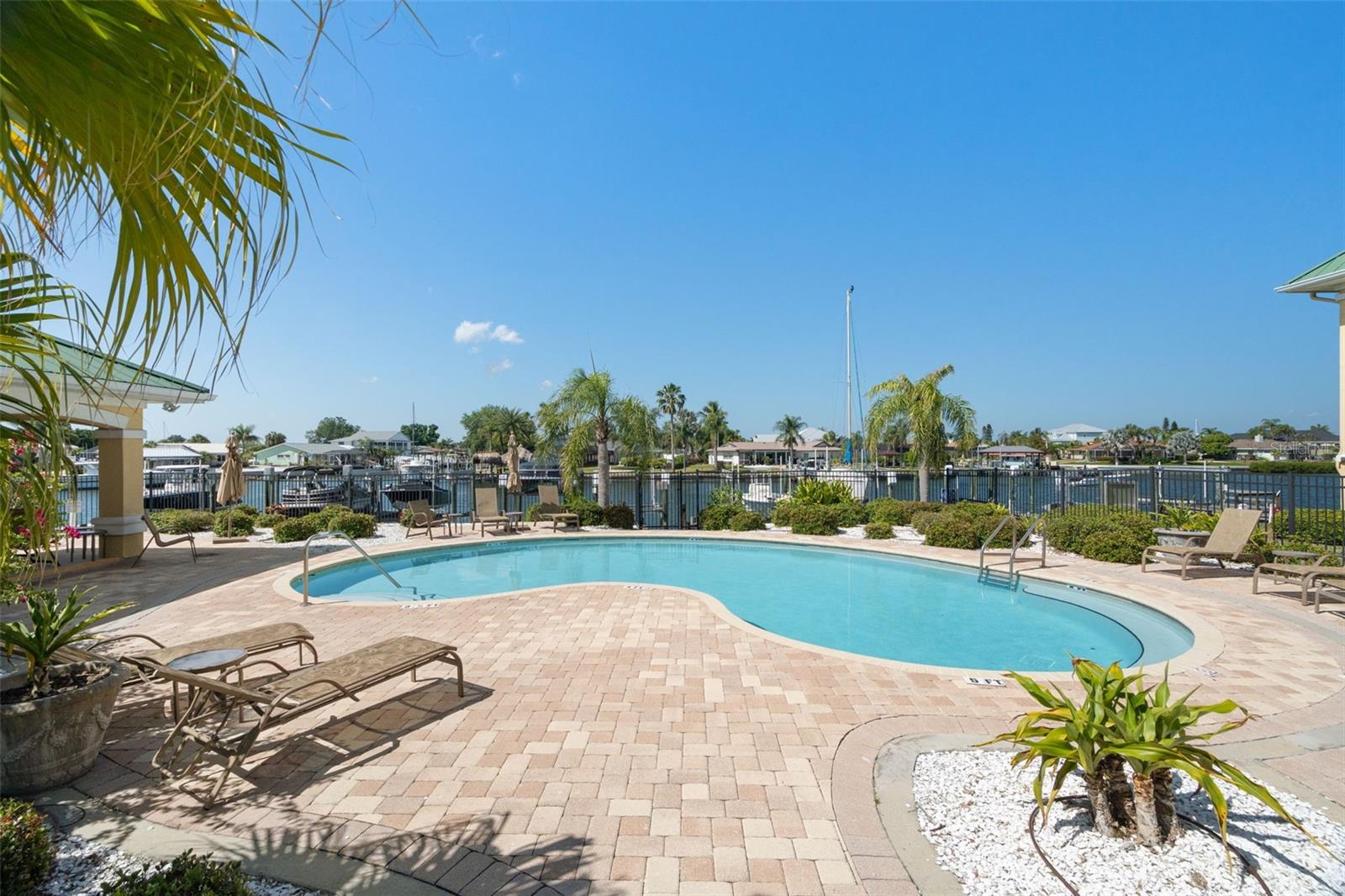 6420 SUNSET BAY CIR — photo 46