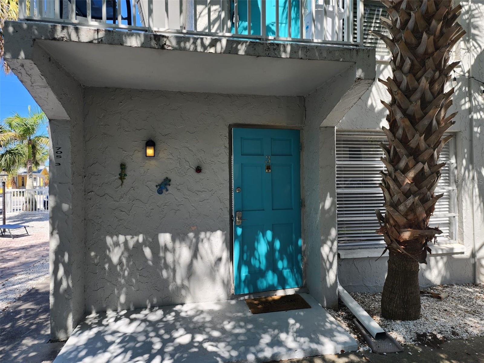 705 1ST ST #3 — photo 3