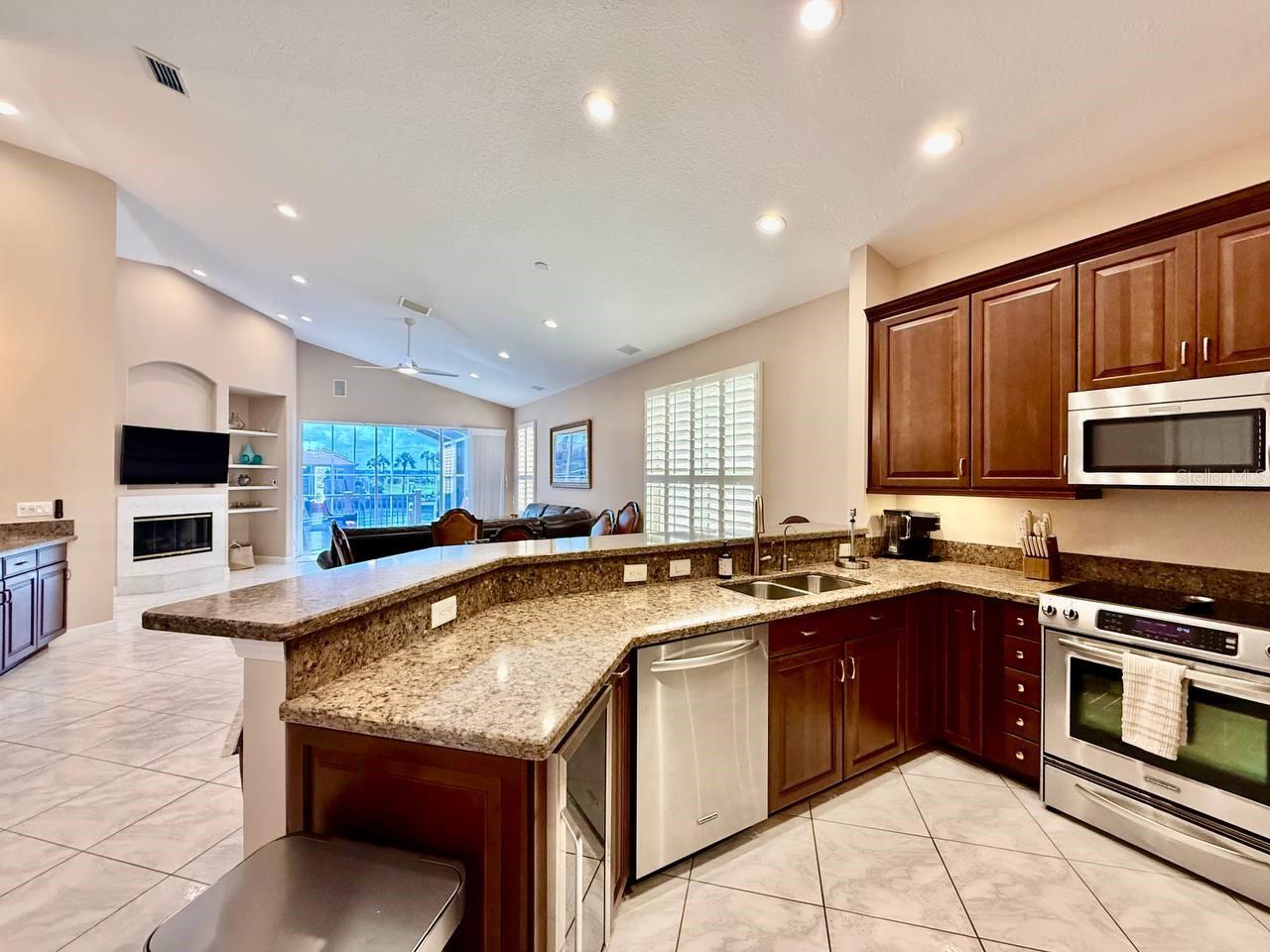 1605 SAND KEY ESTATES CT — photo 15