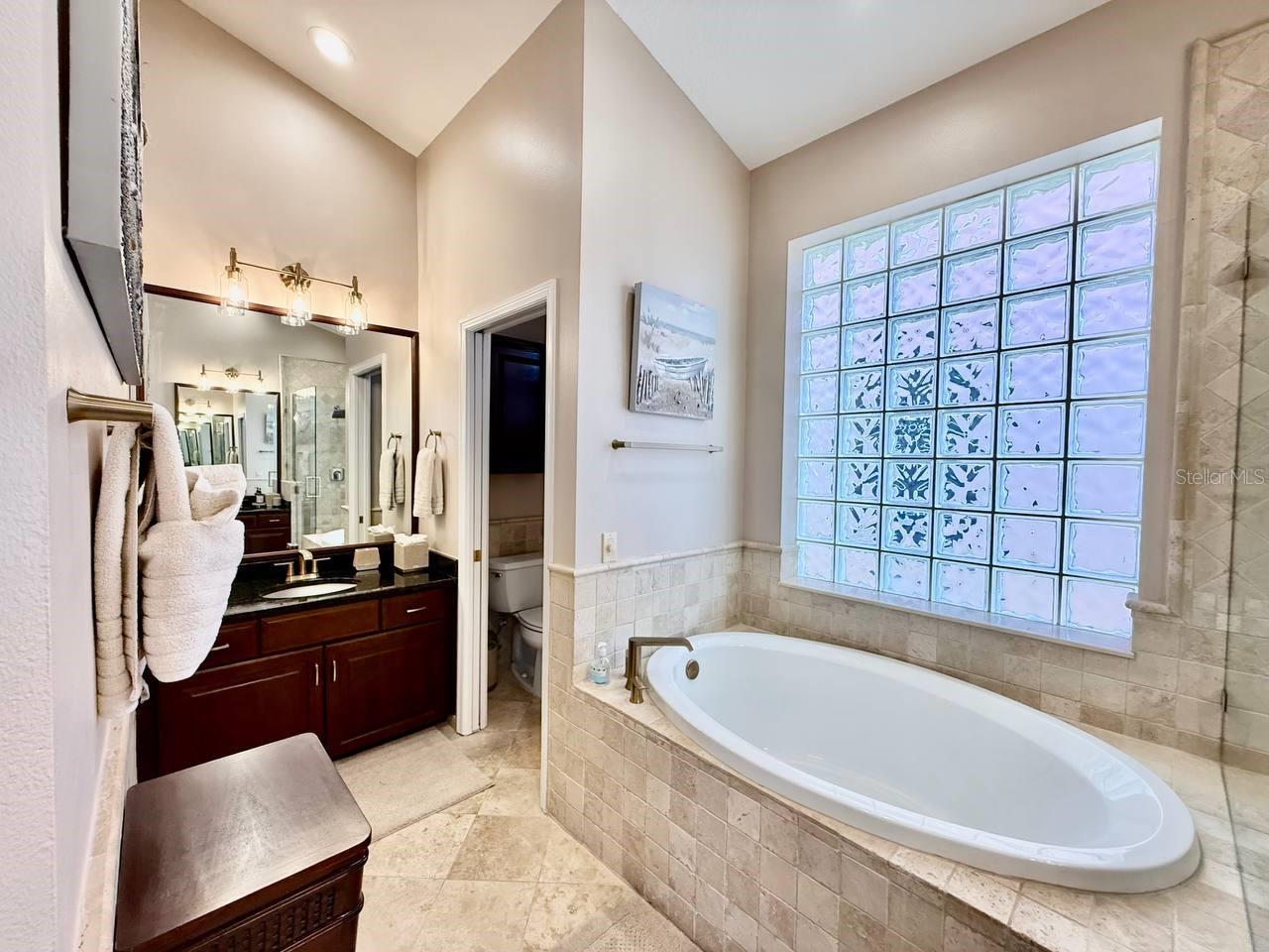 1605 SAND KEY ESTATES CT — photo 35