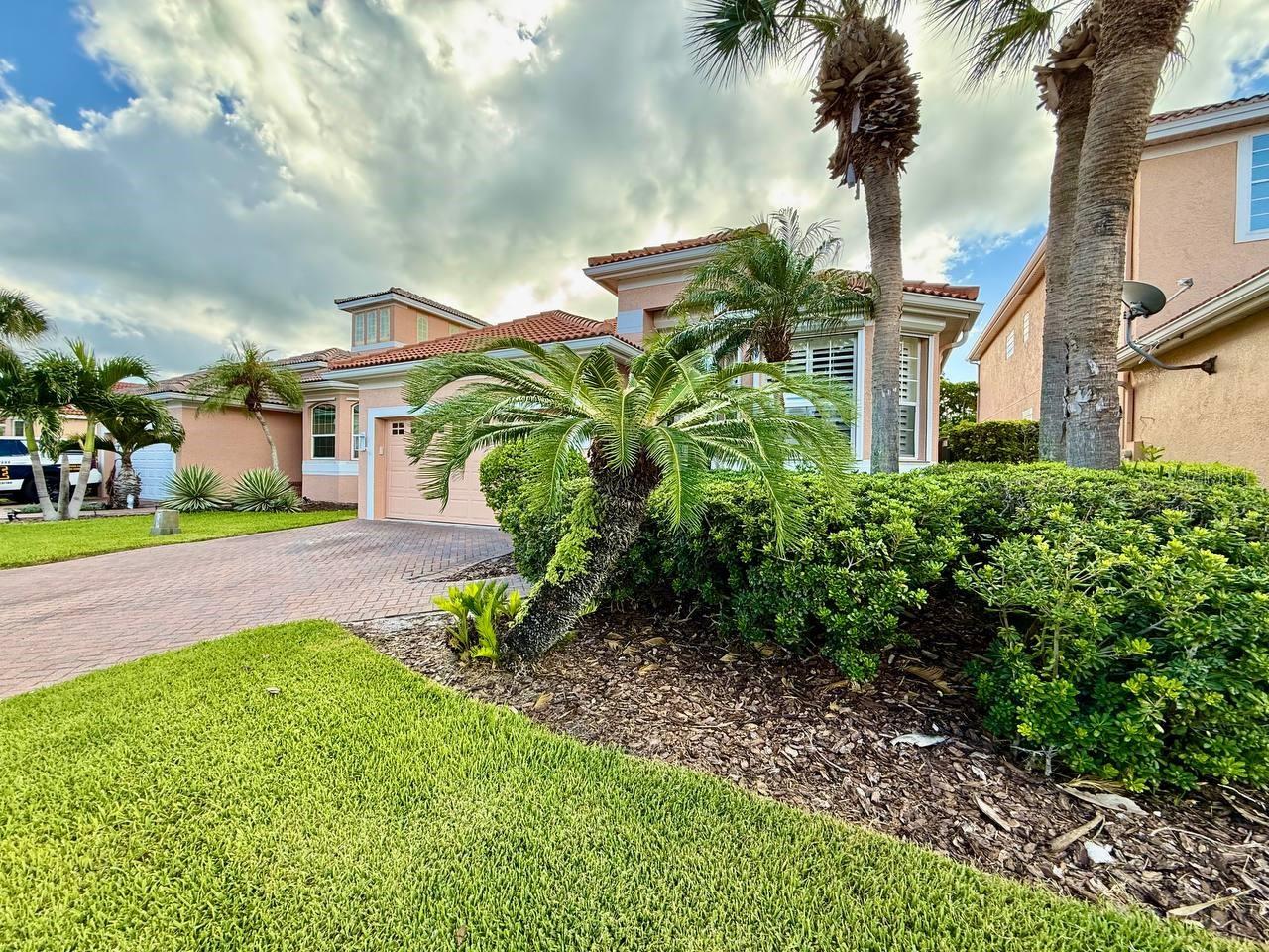1605 SAND KEY ESTATES CT — photo 3