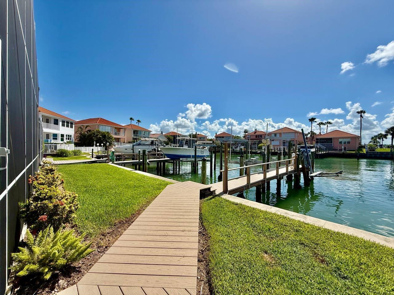 1605 SAND KEY ESTATES CT — photo 63