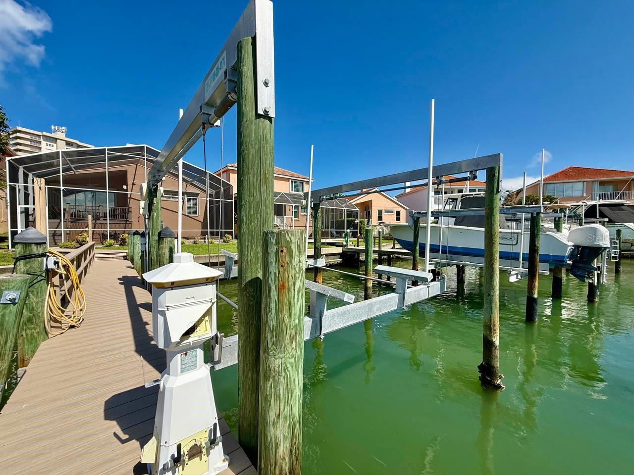 1605 SAND KEY ESTATES CT — photo 59