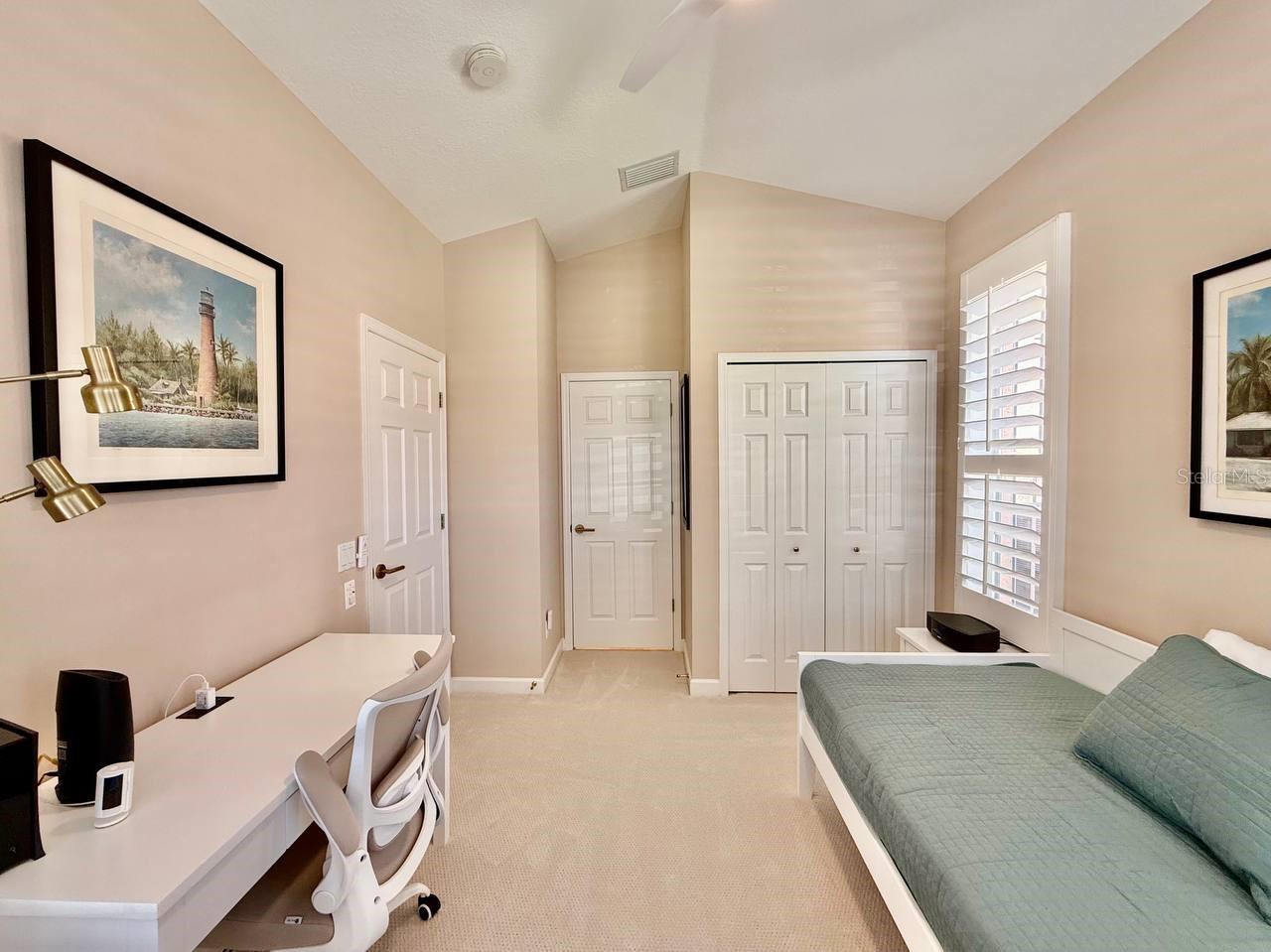 1605 SAND KEY ESTATES CT — photo 7