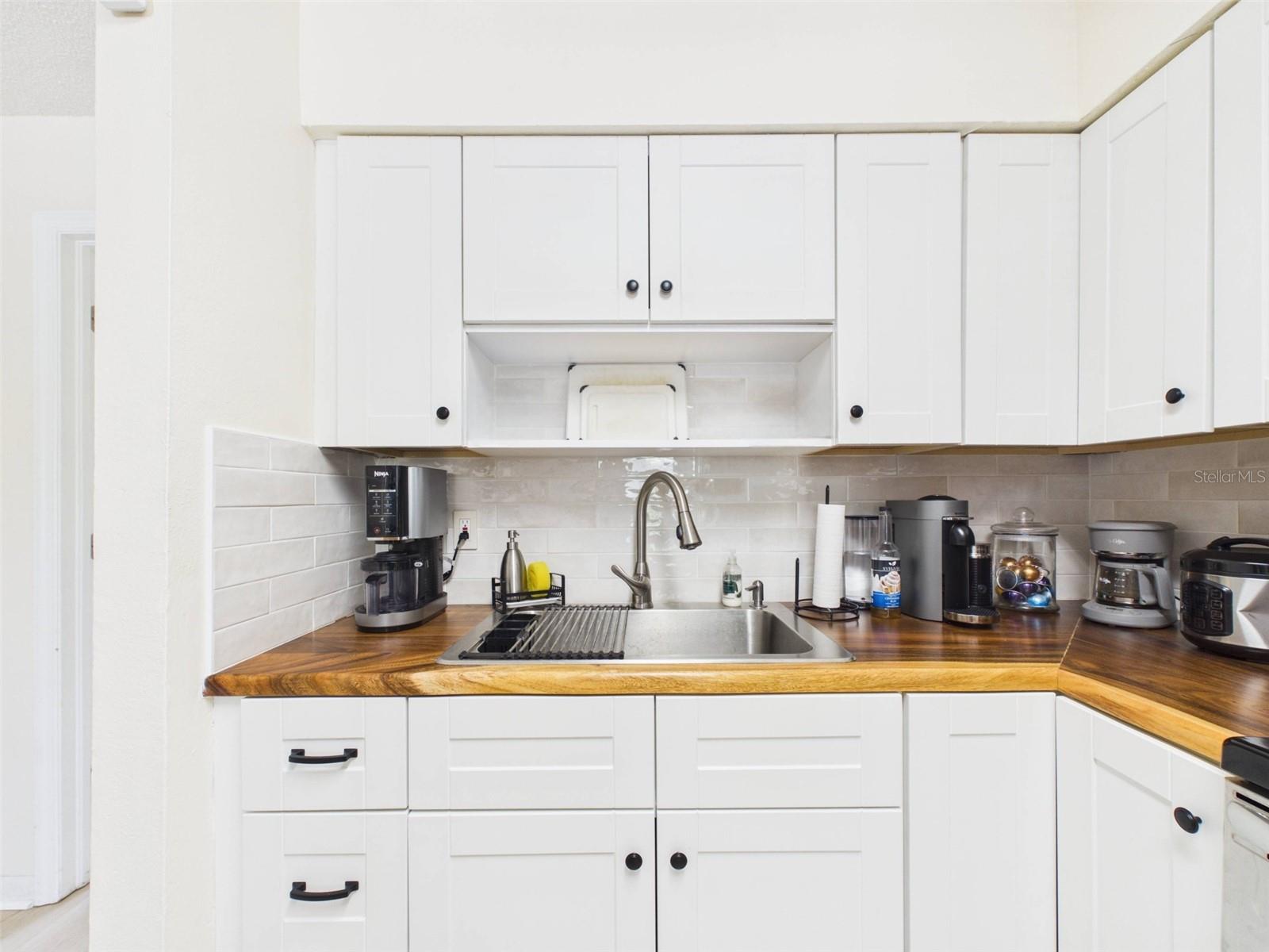 1411 E 109TH AVE #B — photo 5