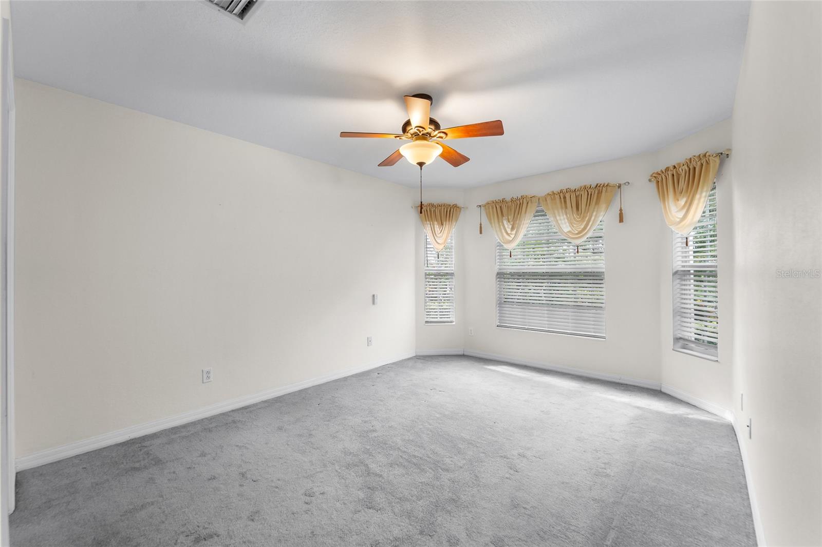 8717 MONTEREY BAY LOOP — photo 15