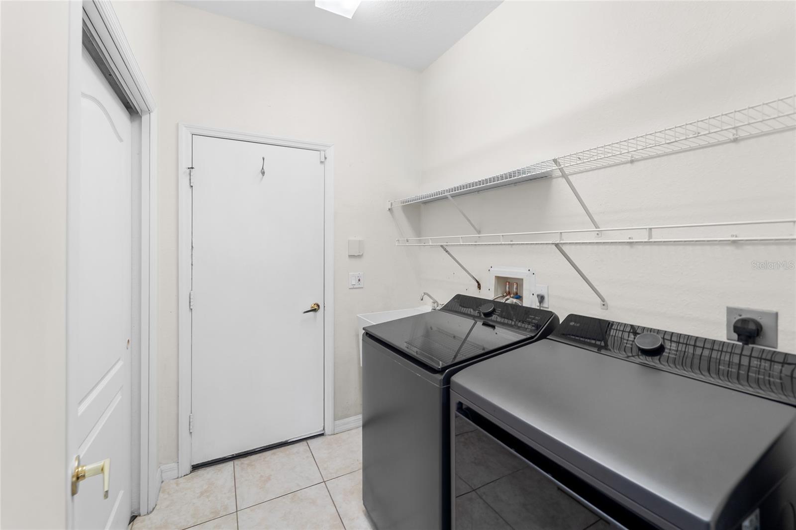 8717 MONTEREY BAY LOOP — photo 20