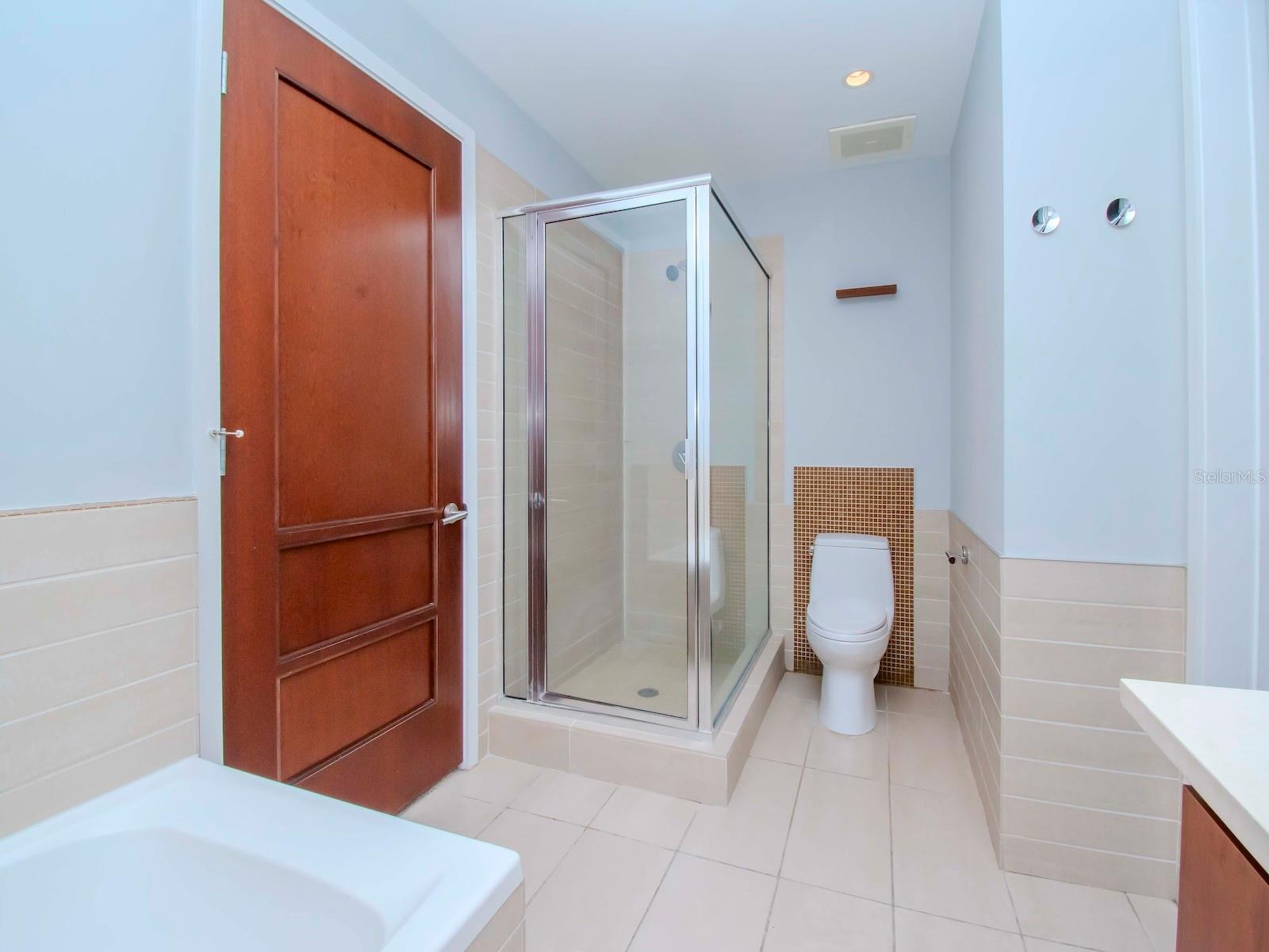 912 CHANNELSIDE DR #2311 — photo 13