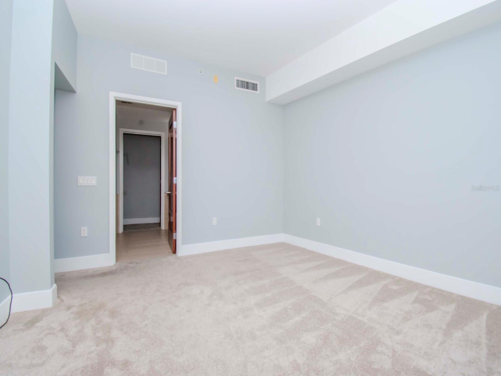 912 CHANNELSIDE DR #2311 — photo 11