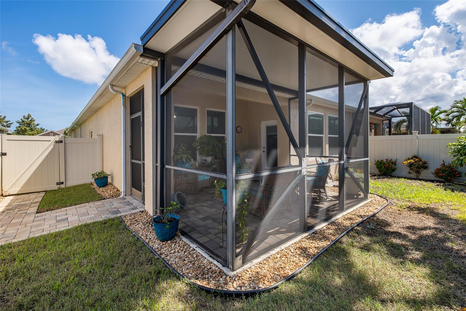 2220 PARROT FISH DR — photo 40