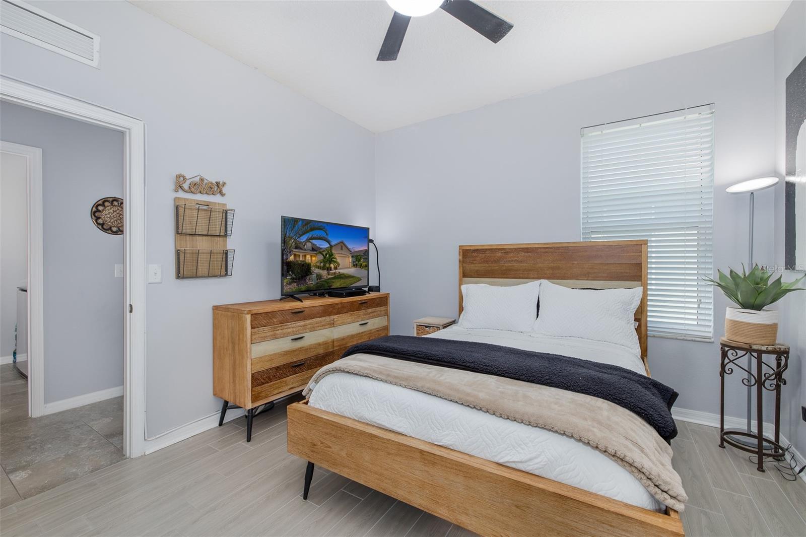 2220 PARROT FISH DR — photo 28