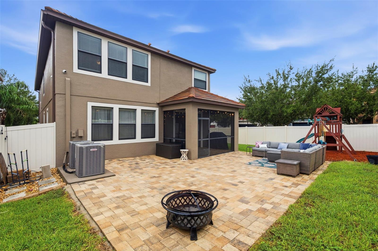 917 TERRA VISTA ST — photo 44