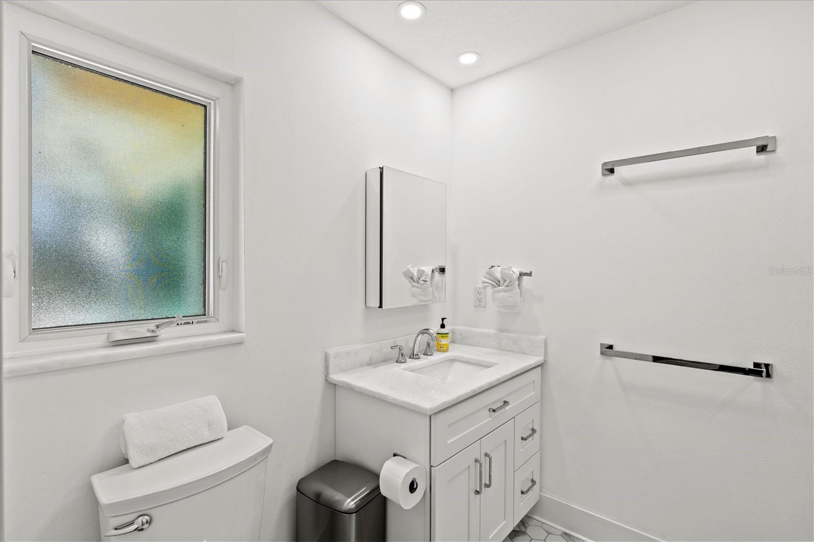 2587 RINGLING BLVD — photo 33